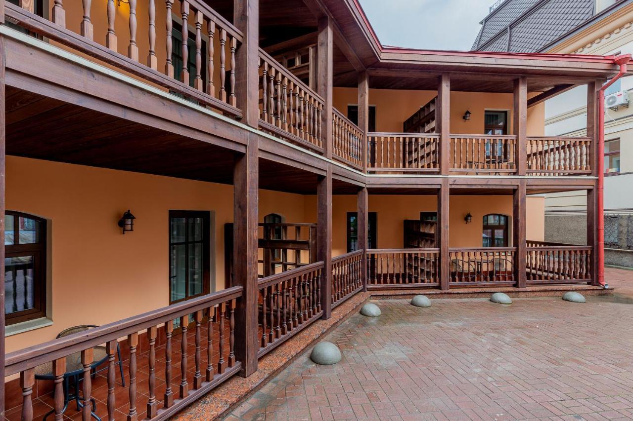 Kontrakt Boutique Hotel Kiev Exterior foto